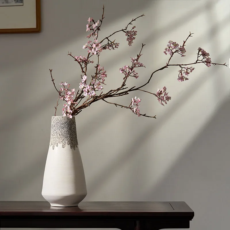 Ceramiczny wazon dekoracyjny