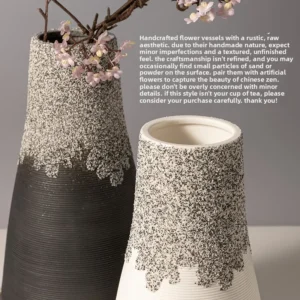 Ceramiczny wazon dekoracyjny