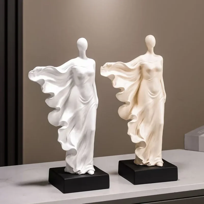 Abstrakcyjna drewniana statuetka minimalistyczna