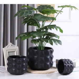 Ceramiczny wazon dekoracyjny minimalistyczny, porcelanowy