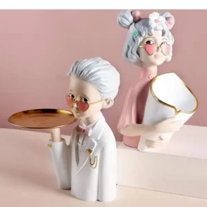 Figurka para z kwiatami organizer