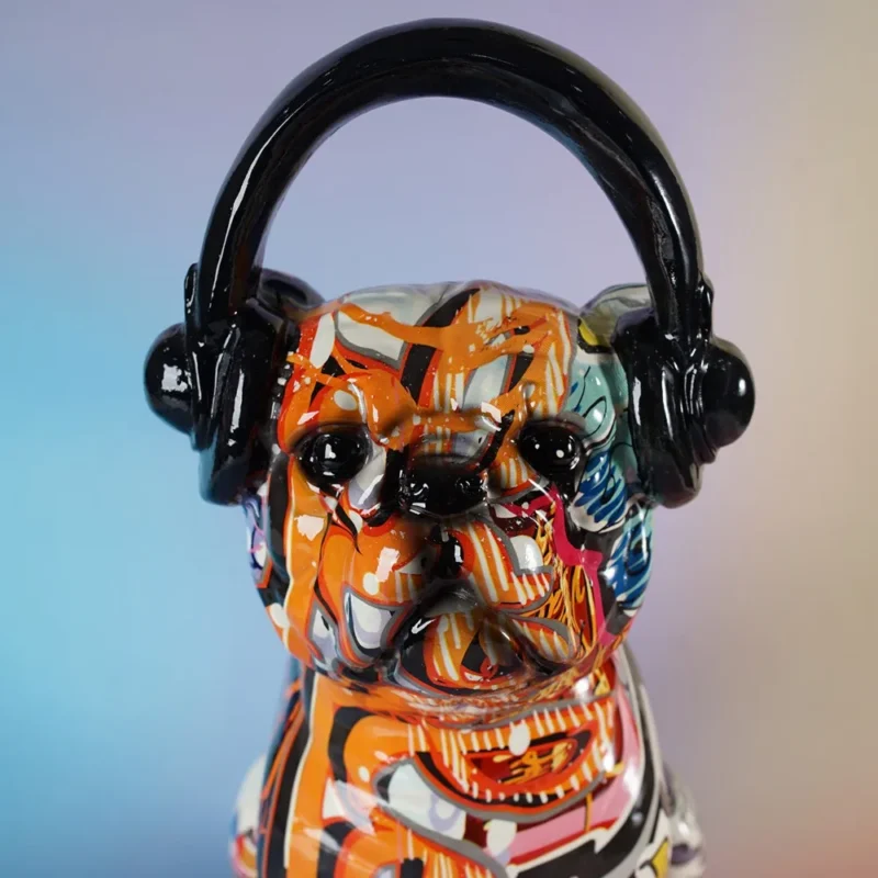 Kolorowa figurka buldog graffiti