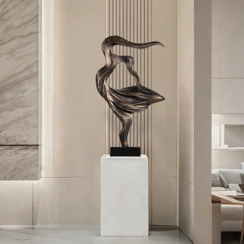 Abstrakcyjna drewniana statuetka minimalistyczna