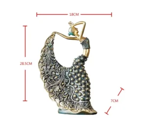 Ceramiczna rzeźba pawia tancerka