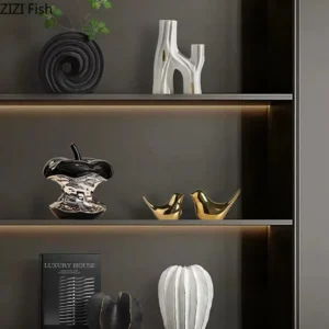 Ceramiczne złote jabłko do dekoracji biurka