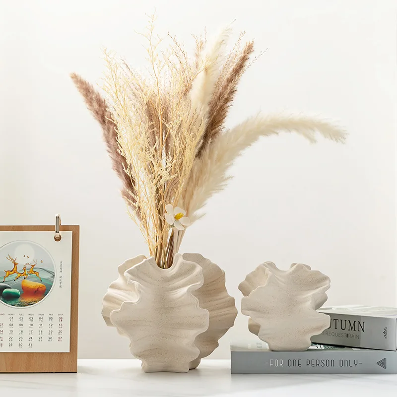 Ceramiczny wazon dekoracyjny