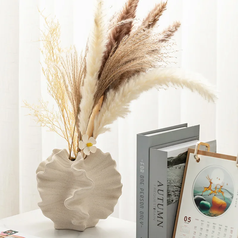 Ceramiczny wazon dekoracyjny