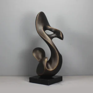Abstrakcyjna drewniana statuetka minimalistyczna