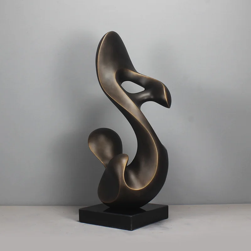 Abstrakcyjna drewniana statuetka minimalistyczna