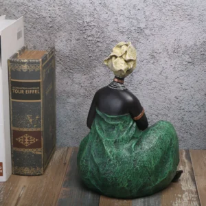 Afrykańska figurka matka i dziecko z żywicy