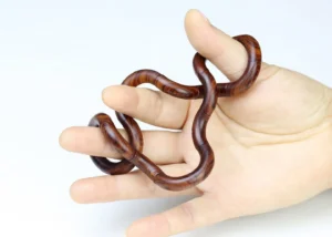 Drewniana zabawka antystresowa ironwood