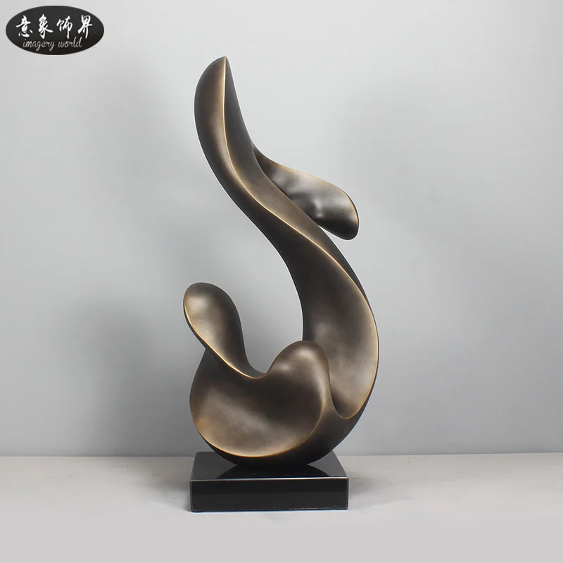 Abstrakcyjna drewniana statuetka minimalistyczna