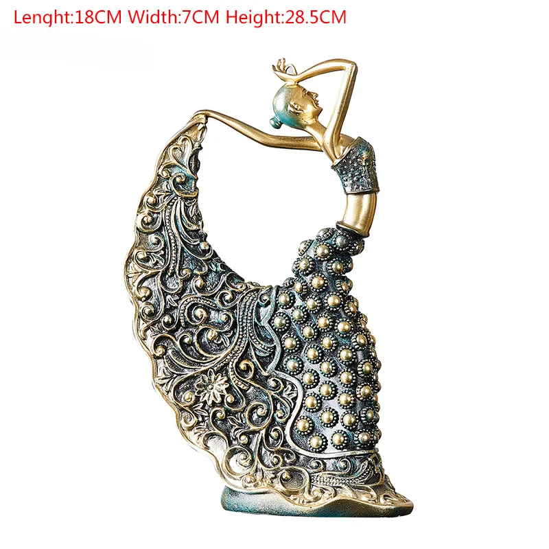 Ceramiczna rzeźba pawia tancerka