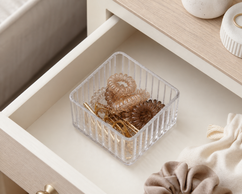 Mały organizer akrylowy do szuflady 8 × 8 × 4,5 cm - dodatkowe ujęcie