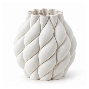 Biały wazon ceramiczny pikowany, wzór w romby, 3 kształty, matowy - wariant skręcony 19,5 cm