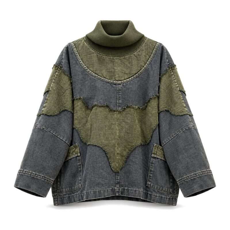 Bluza jeansowa damska oversize z golfem i naszywkami patchwork - zdjęcie główne