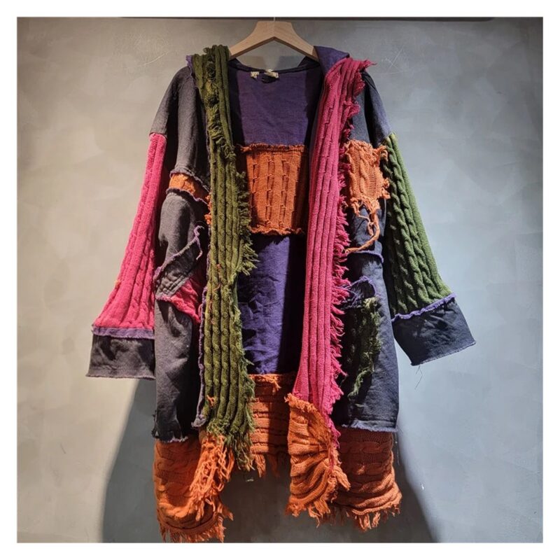Kardigan damski patchwork z kapturem i frędzlami, oversize, dzianina - wariant fioletowy