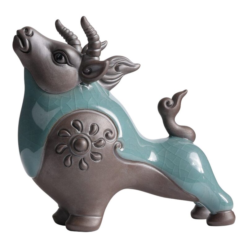 Rzeźba Ceramiczna Krowa