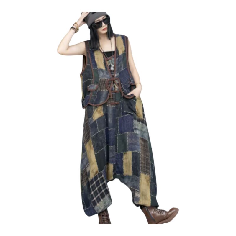 Vintage Patchwork – damski zestaw: kamizelka i ogrodniczki z dekoltem V | Stylowy komplet casual