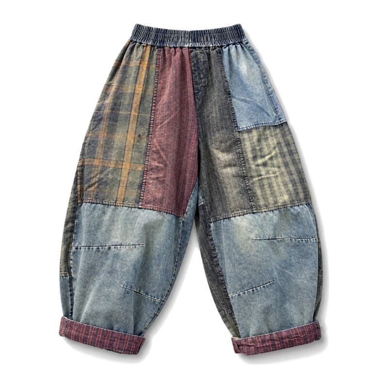Spodnie haremki damskie jeansowe patchwork, gumka w pasie, jeden rozmiar - spodnie haremki patchwork rozłożone płasko, przód, białe tło