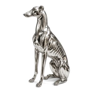 Srebrna figurka psa charta z żywicy 54 cm, nowoczesna rzeźba do salonu - chart z lewego profilu, głowa zwrócona w lewo, białe tło