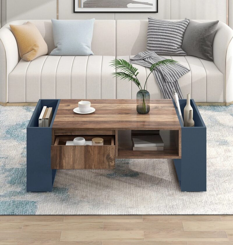 Stolik kawowy z szufladą i schowkami bocznymi 111 x 60 cm, dekor drewna - salon modern classic z jasną sofą, szuflada wysunięta