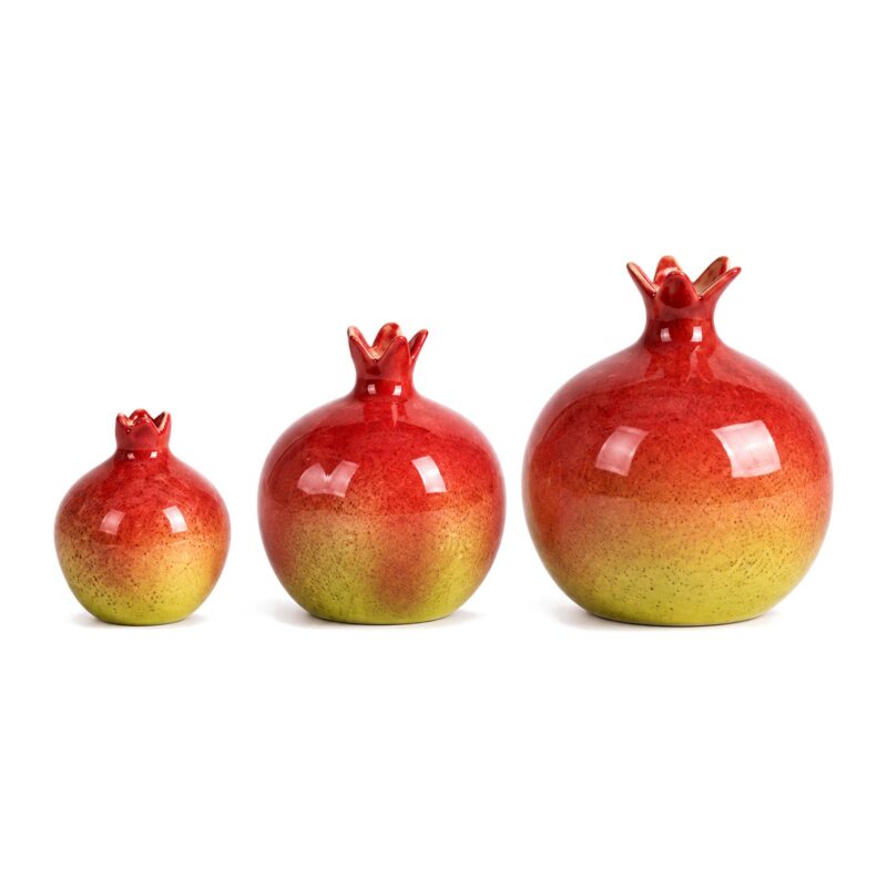 Wazon ceramiczny granat, mały wazonik na kwiaty, 8, 12 lub 16 cm - trzy rozmiary obok siebie na białym tle, bez napisów
