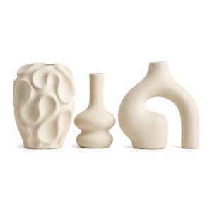 Zestaw 3 wazonów ceramicznych, kremowe, matowe, boho, do suszek - trzy wazony obok siebie na białym tle, bez linii wymiarów