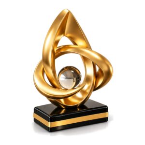 Złota figurka abstrakcyjna z kulą 24 cm, nowoczesna dekoracja salonu - figurka w ujęciu 3/4 z boku na białym tle